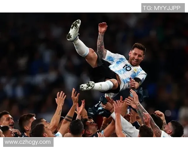 梅西十佳进球解析：揭秘天才球员的巅峰时刻与无与伦比的技术展示